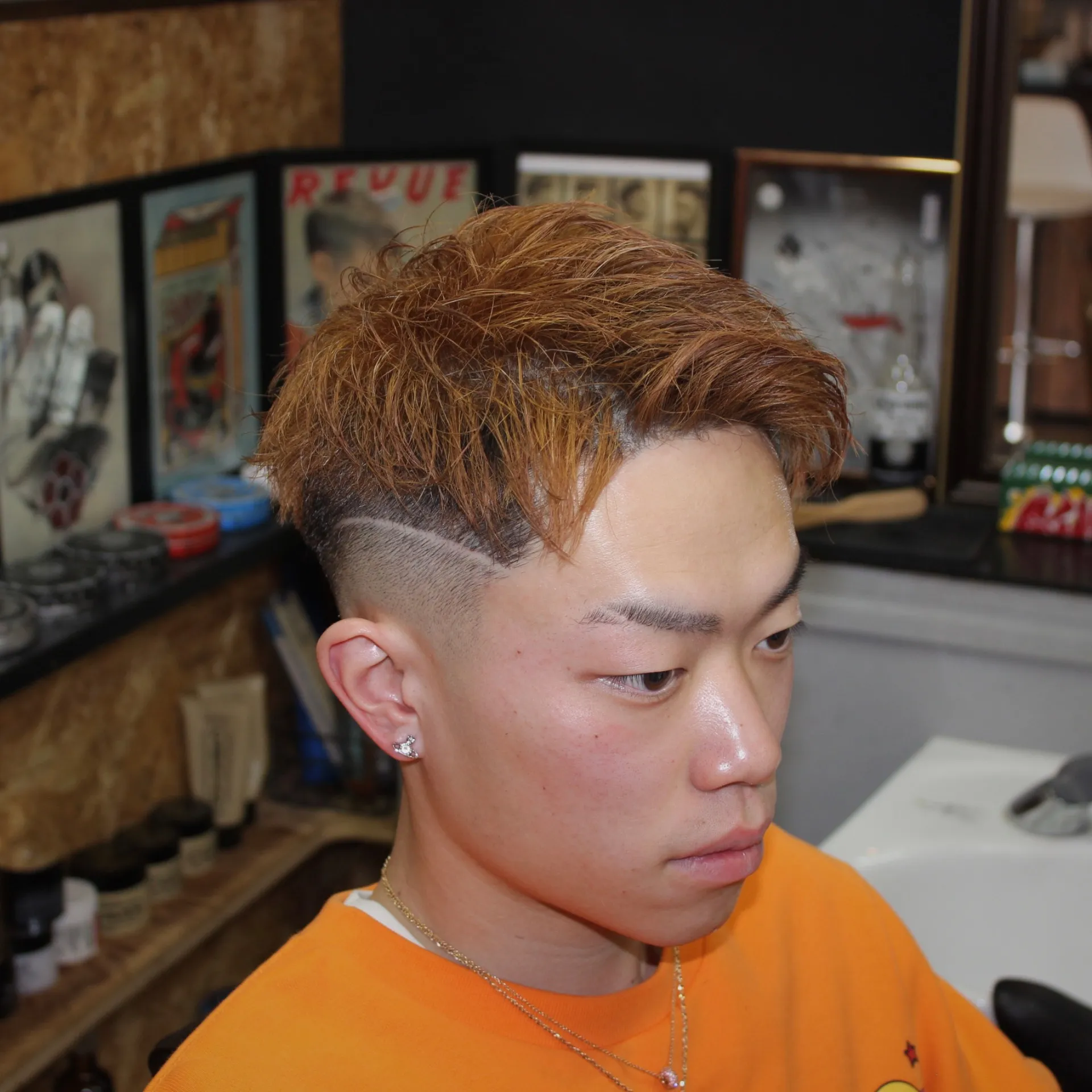 スキンフェードショート×ライン