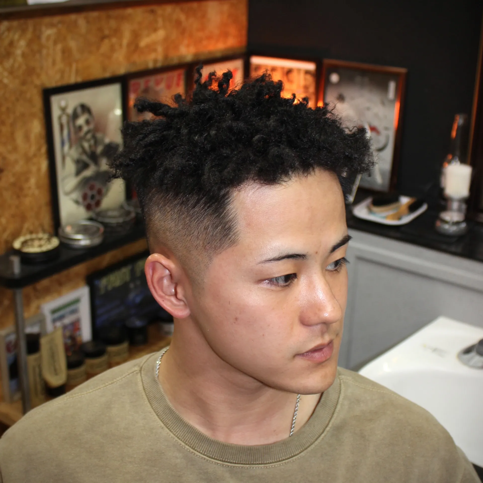 スパイキーアフロ