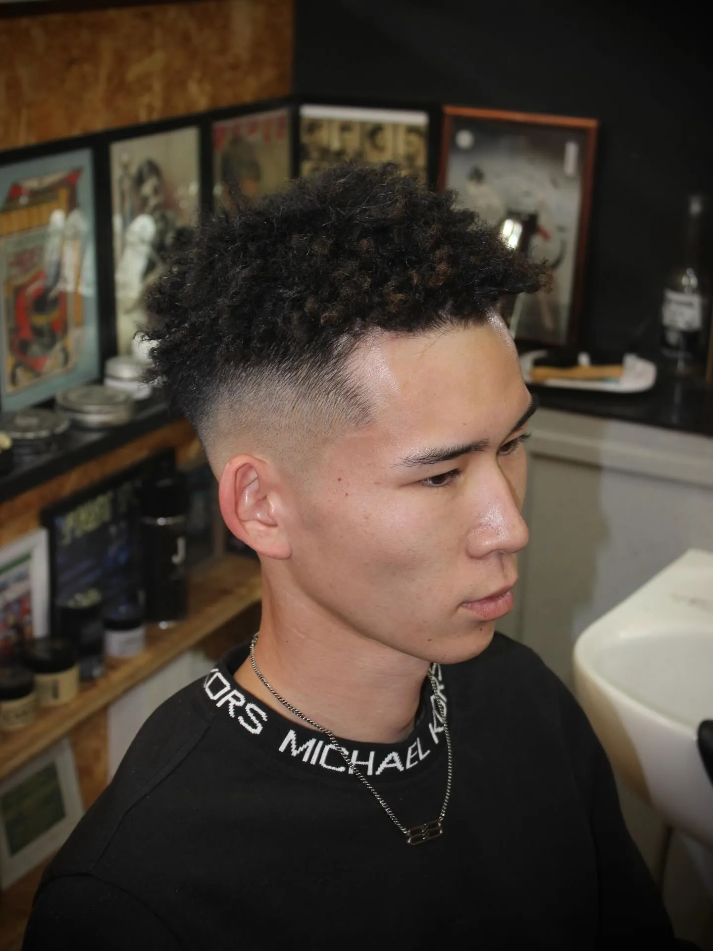 スパイキーアフロ