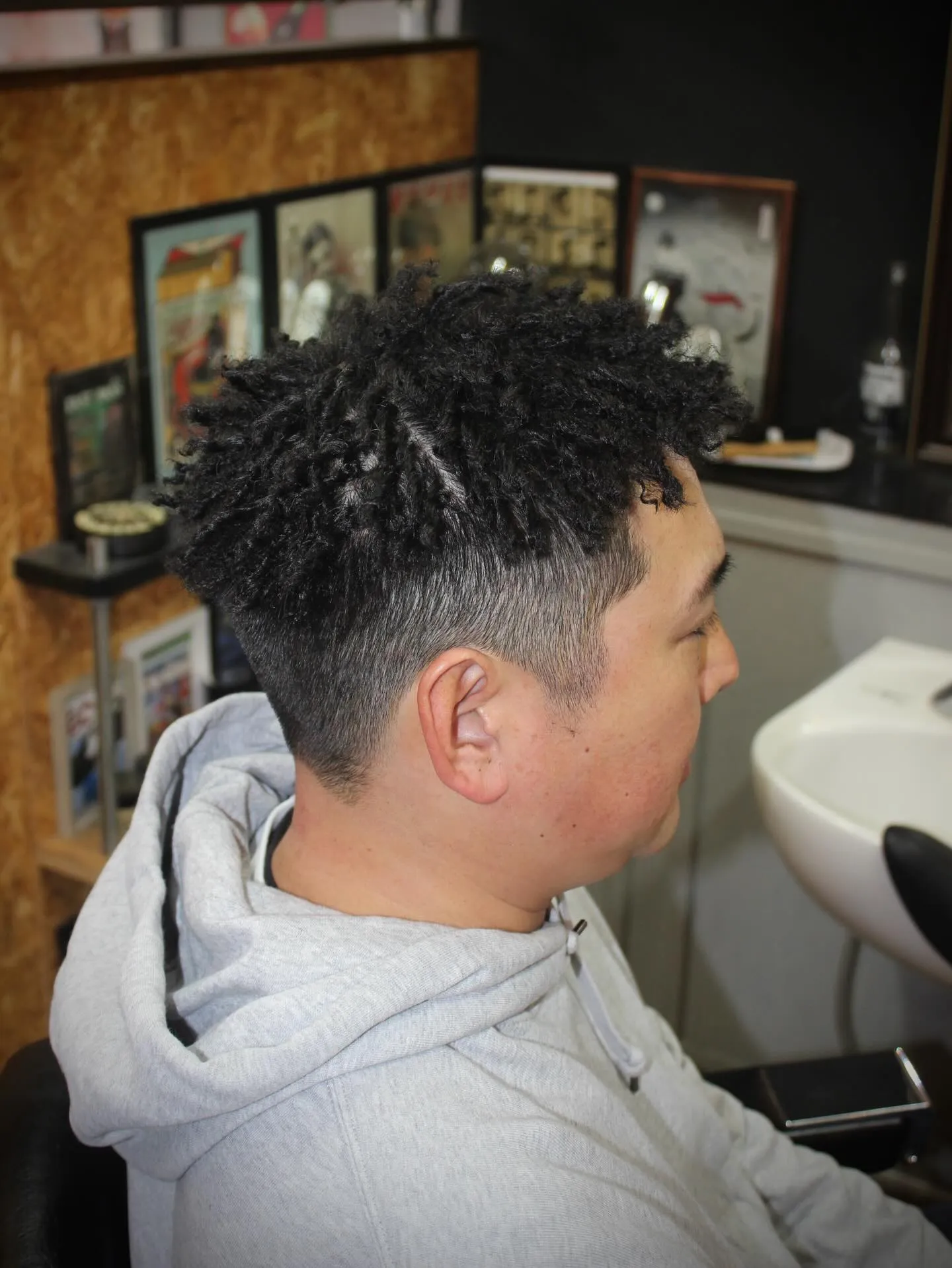 スパイキーアフロ