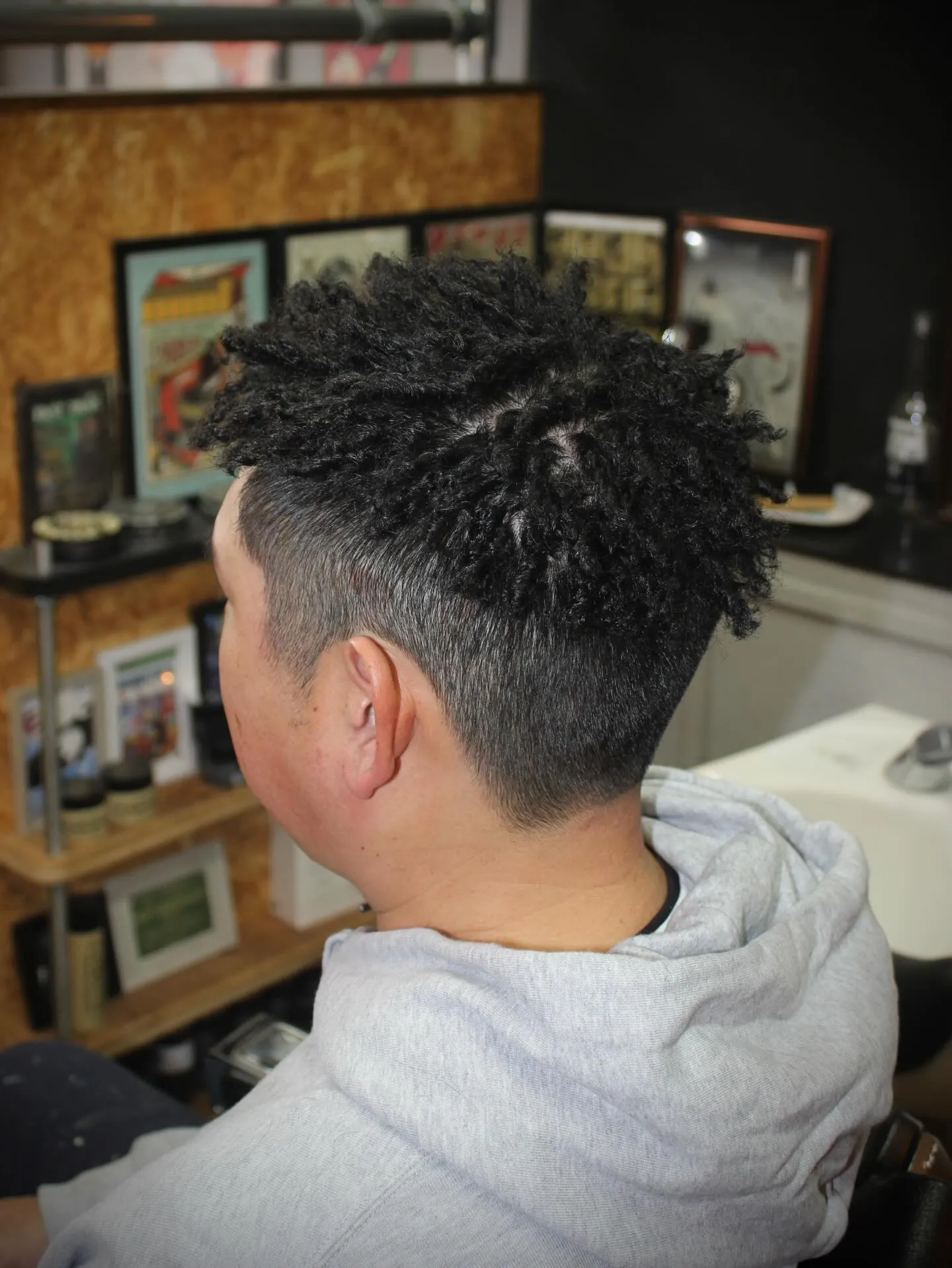 スパイキーアフロ