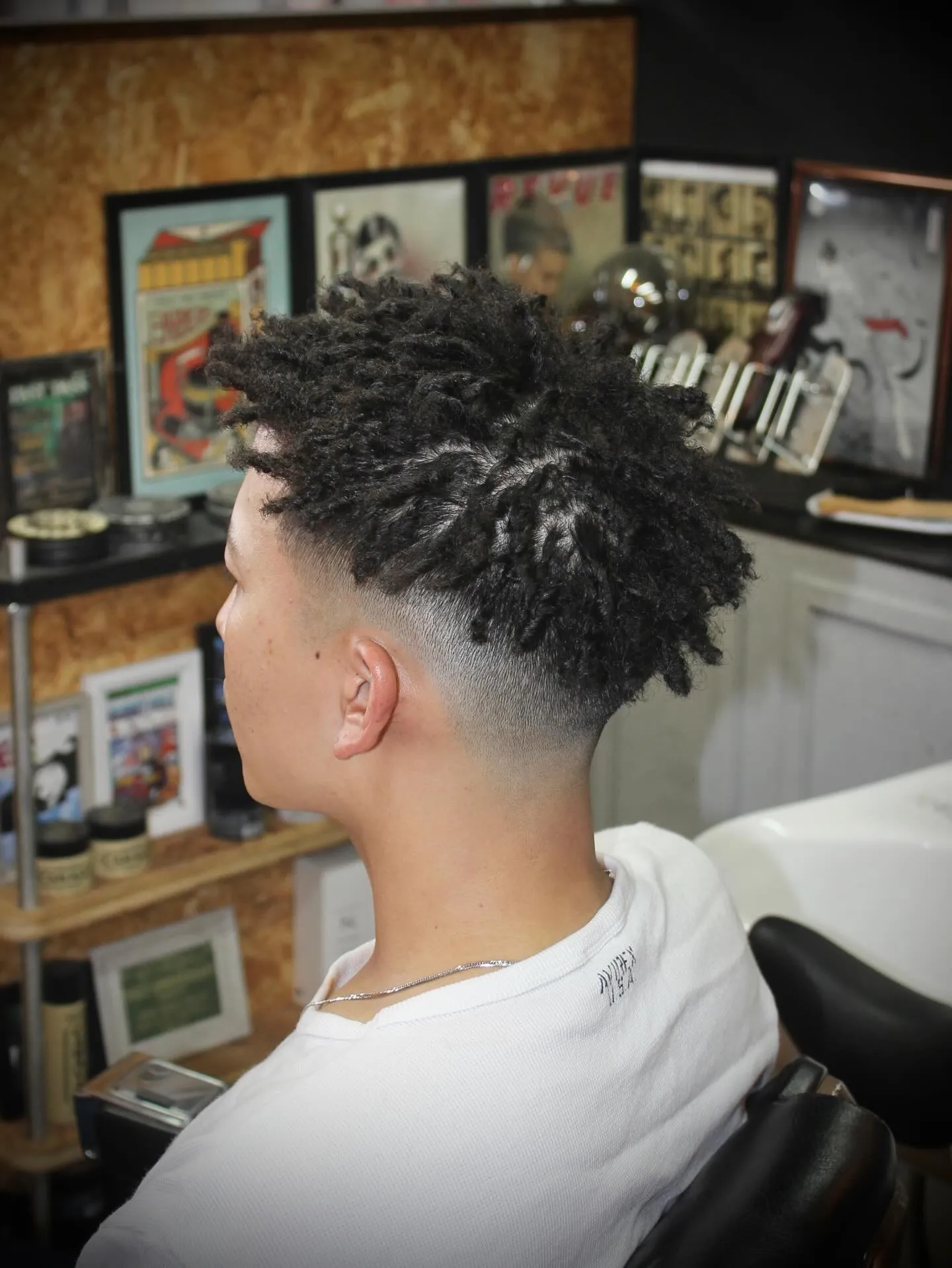 スパイキーアフロ