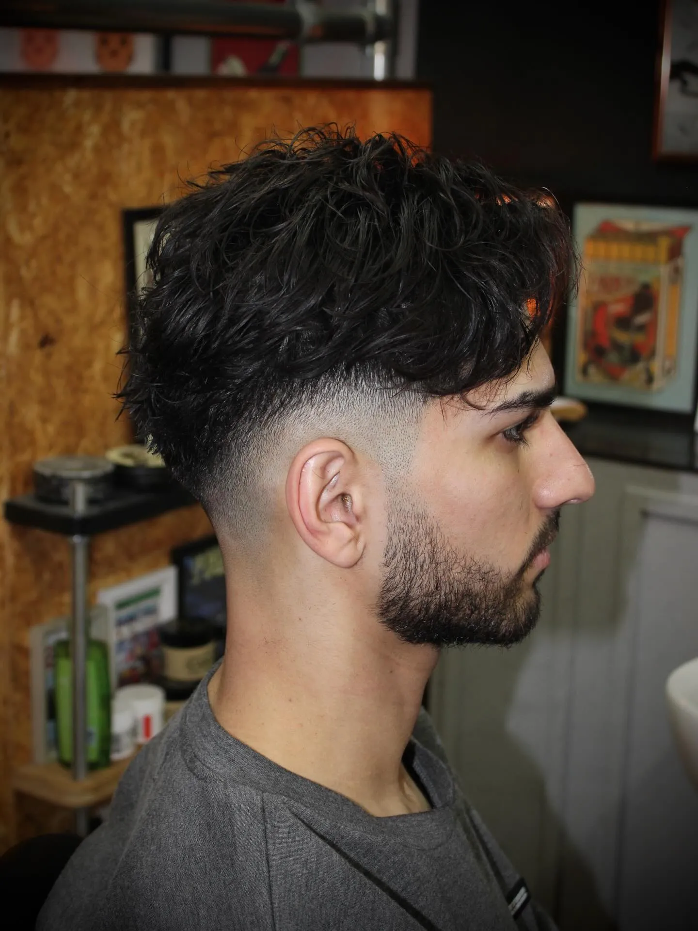 スキンフェードショート