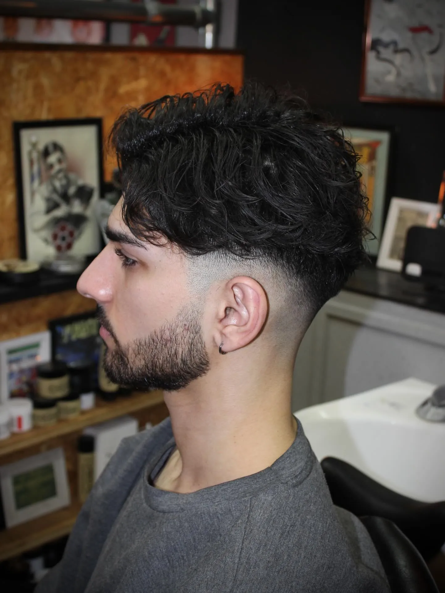 スキンフェードショート